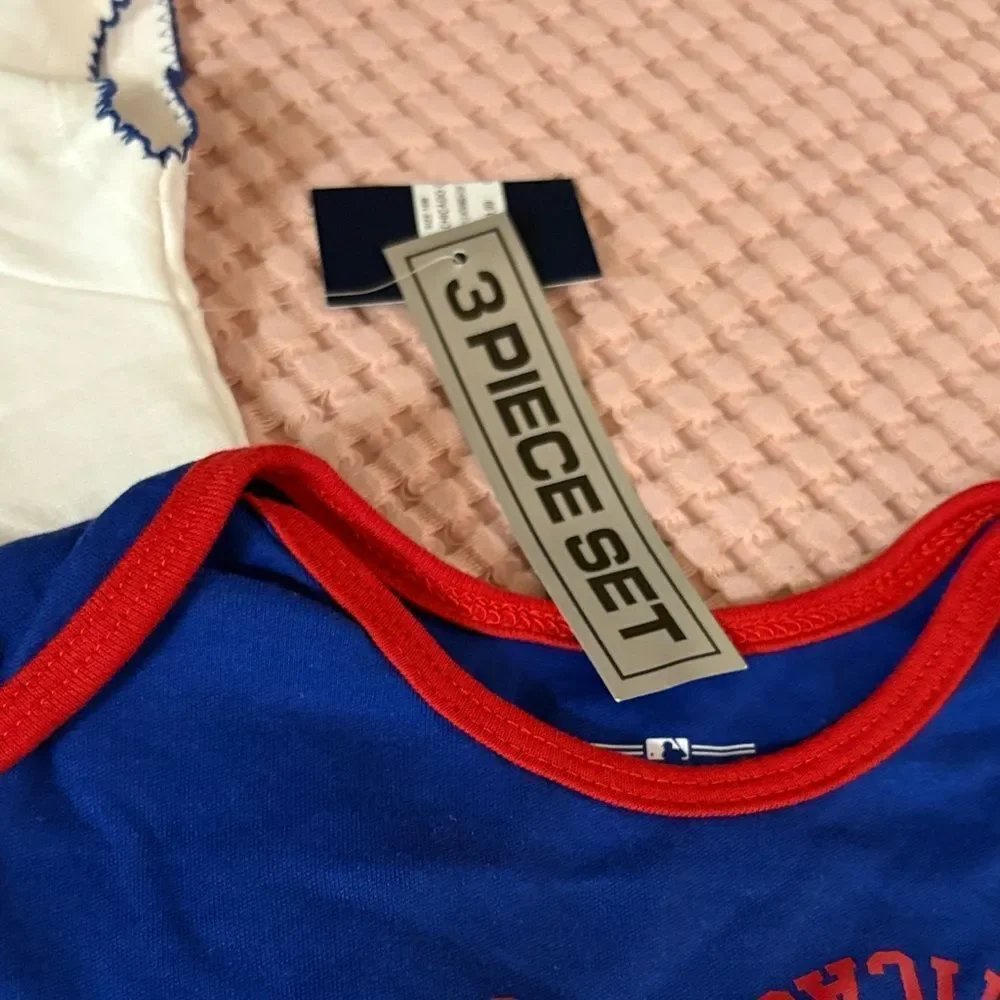 NWT 3 Chicago Cubs Baby Onesies Set 18 mo Girls